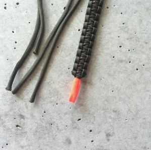 Paracord Bracelet Instructions - Step 8